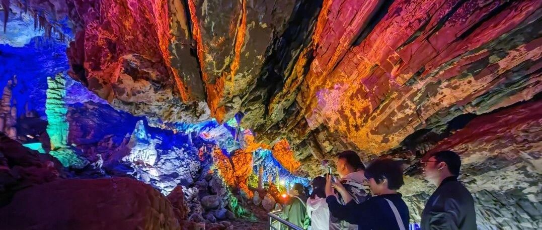 探₀₀地球脉动 · 寻⁰⁰烽火印记